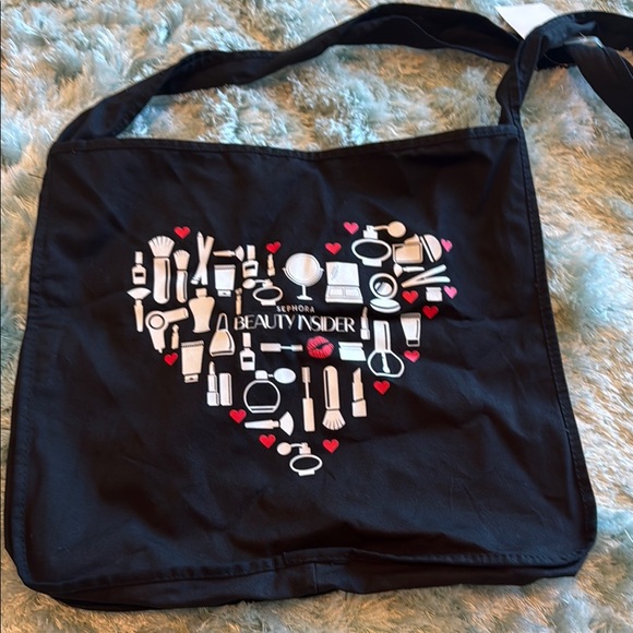 Totes - Picture 4 of 5